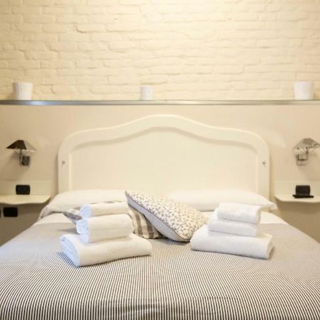 Two Sisters Suites Napoli Eksteriør billede