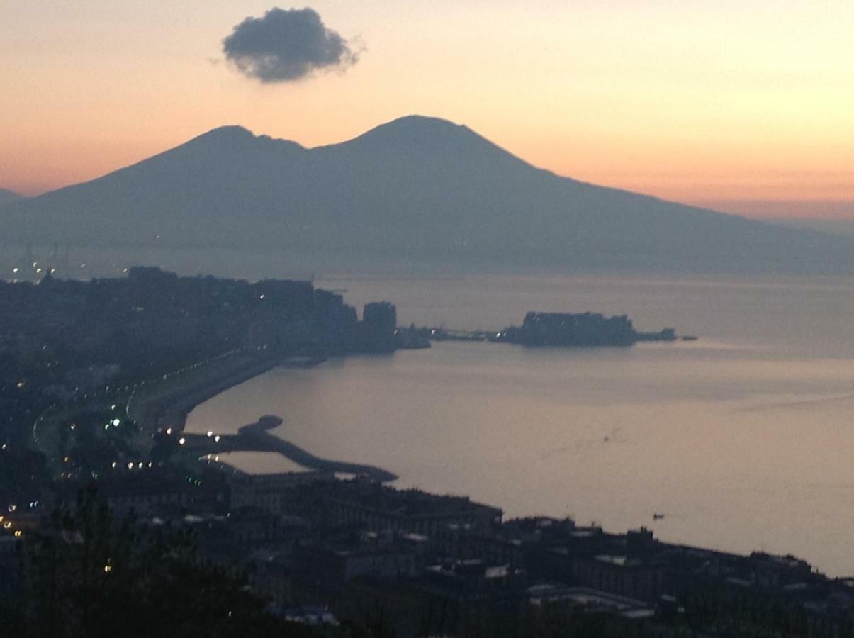 Two Sisters Suites Napoli Eksteriør billede
