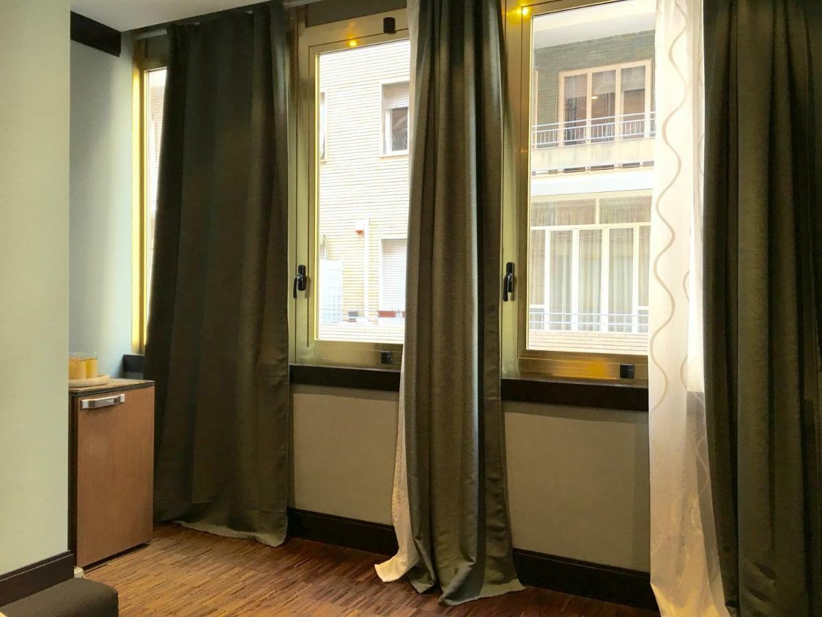Two Sisters Suites Napoli Eksteriør billede