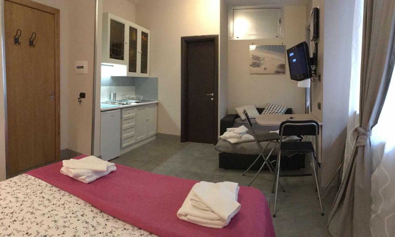 Two Sisters Suites Napoli Eksteriør billede