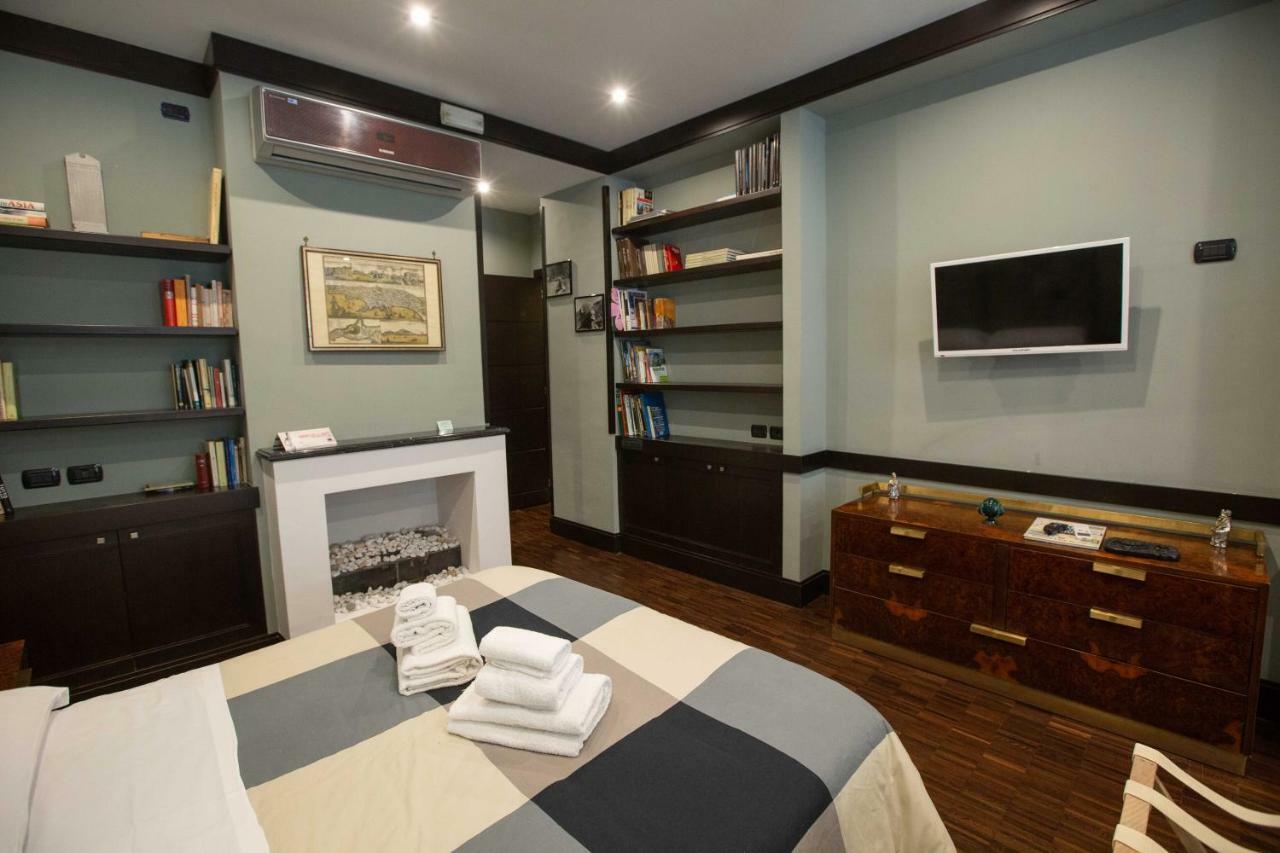 Two Sisters Suites Napoli Eksteriør billede